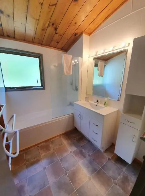 Redwood Hub Villa Rotorua Holiday home