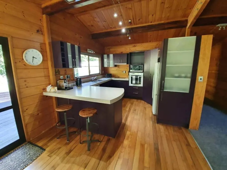 Redwood Hub Villa Rotorua New Zealand